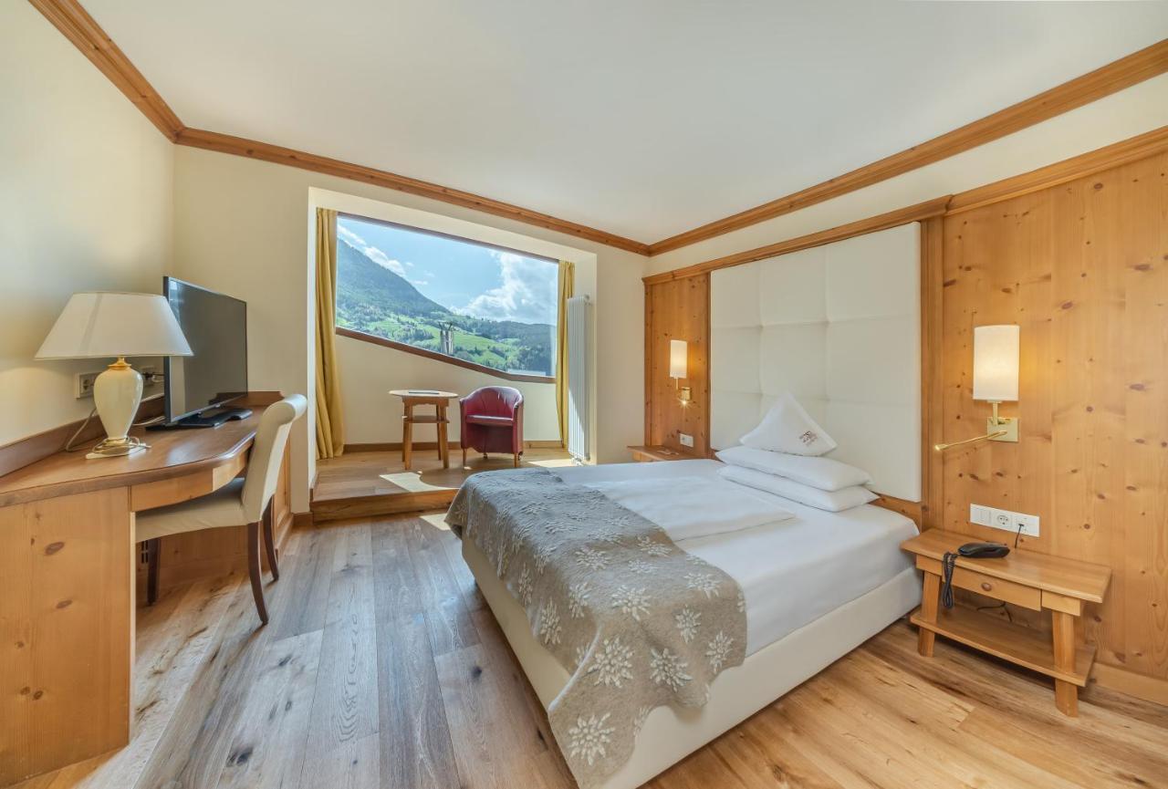 Alpin & Vital Hotel La Perla Urtijëi Dış mekan fotoğraf